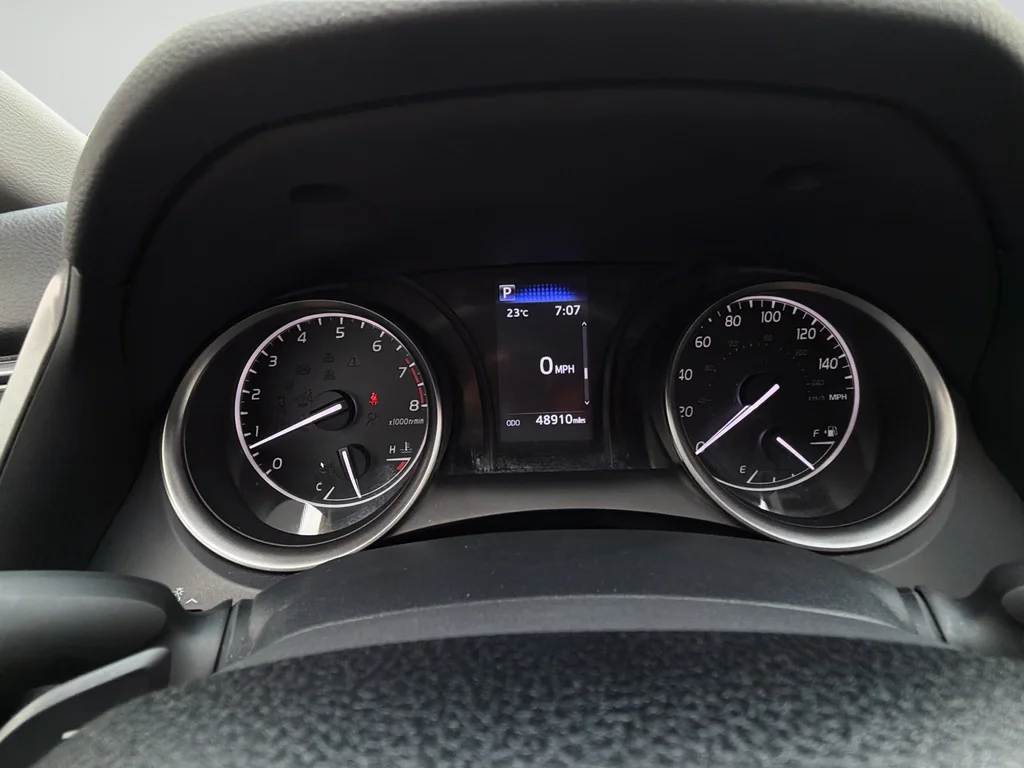 Used 2024 White Toyota  image 21