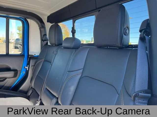 Used 2026 Blue Jeep Sahara image 21