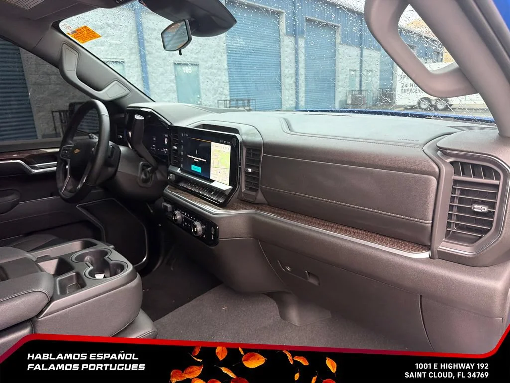 Used 2026 Riptide Blue Metallic Chevrolet LT image 26