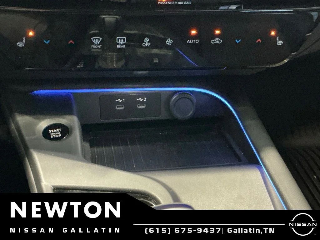 Used 2026 White Nissan SR image 17