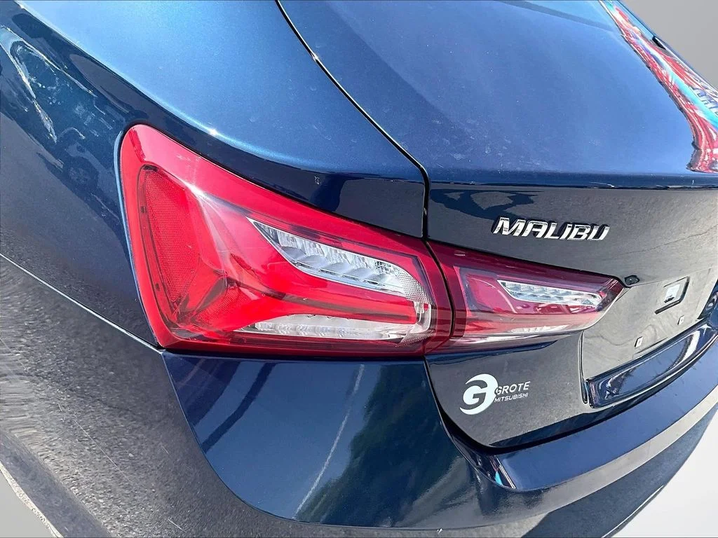 Used 2020 Blue Chevrolet LT image 30