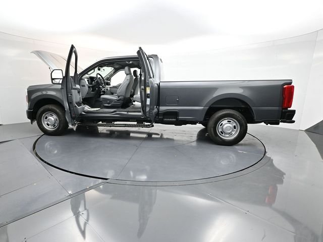 2026 Ford F-250 Super Duty XL - Photo 37