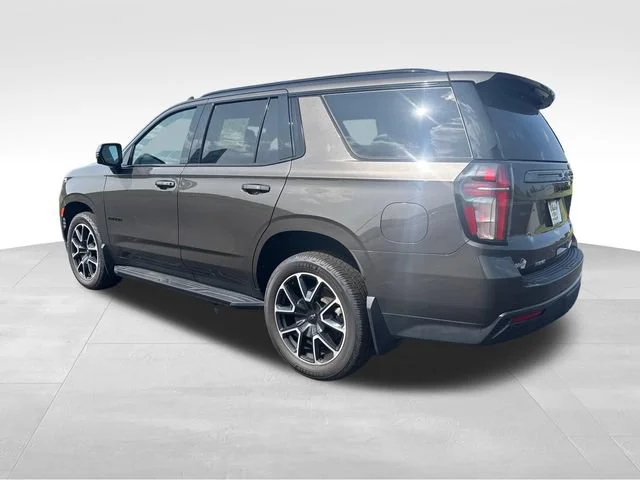 Used 2021 GRAYWOOD METALLIC Chevrolet RST image 3