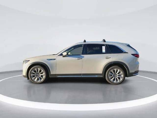 Used 2026 Silver Mazda 3.3 Turbo Premium Plus image 5