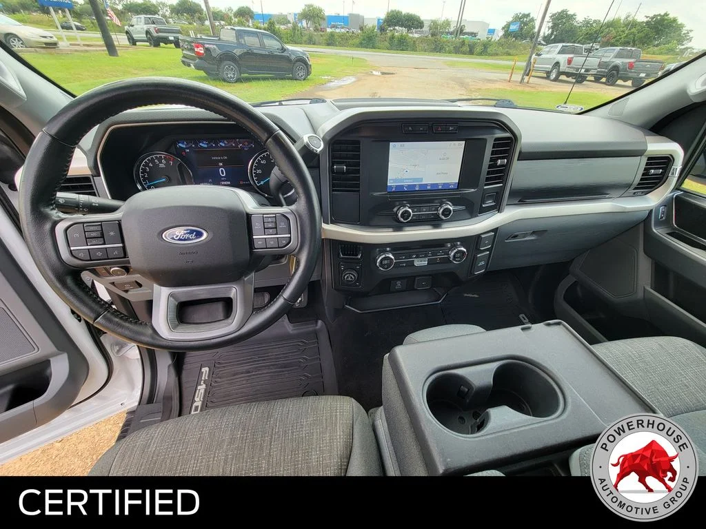 Used 2021 White Ford XLT image 16