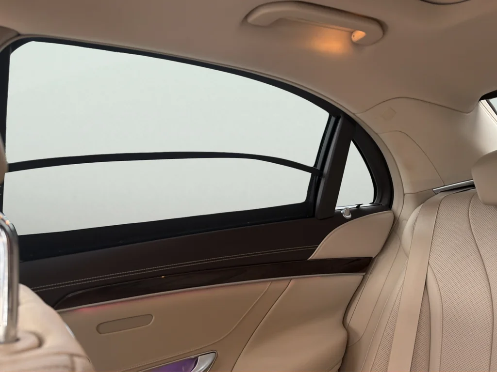 Used 2019 designo Diamond White Mercedes-Benz S 450V image 29