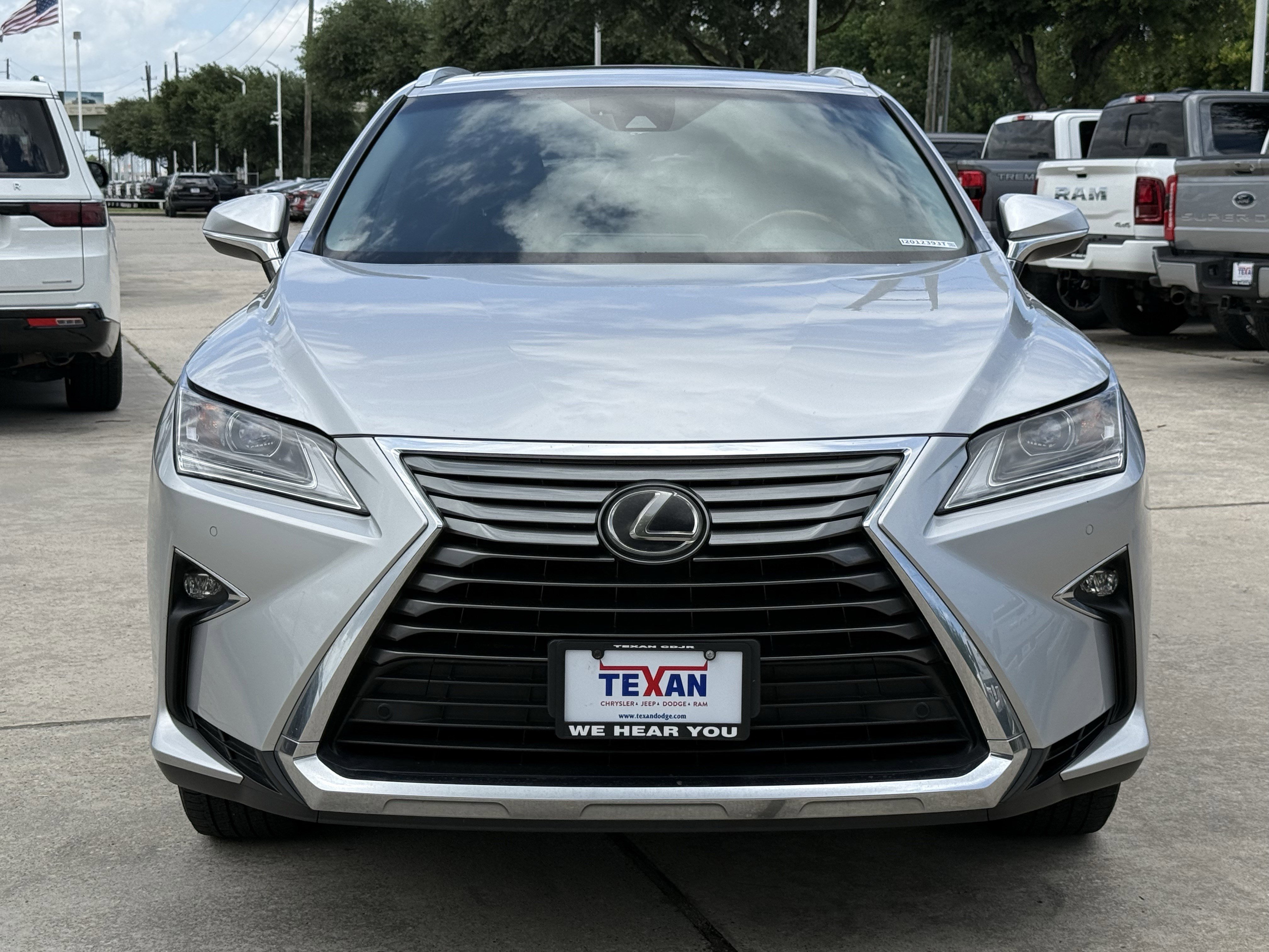 Used 2018 Silver Lexus RX 350L Premium image 9
