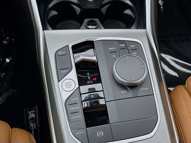 2026 BMW 3 Series 330i - Photo 17