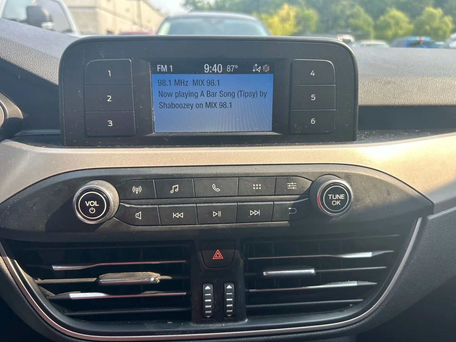 Used 2021 Blue Metallic Ford S image 5
