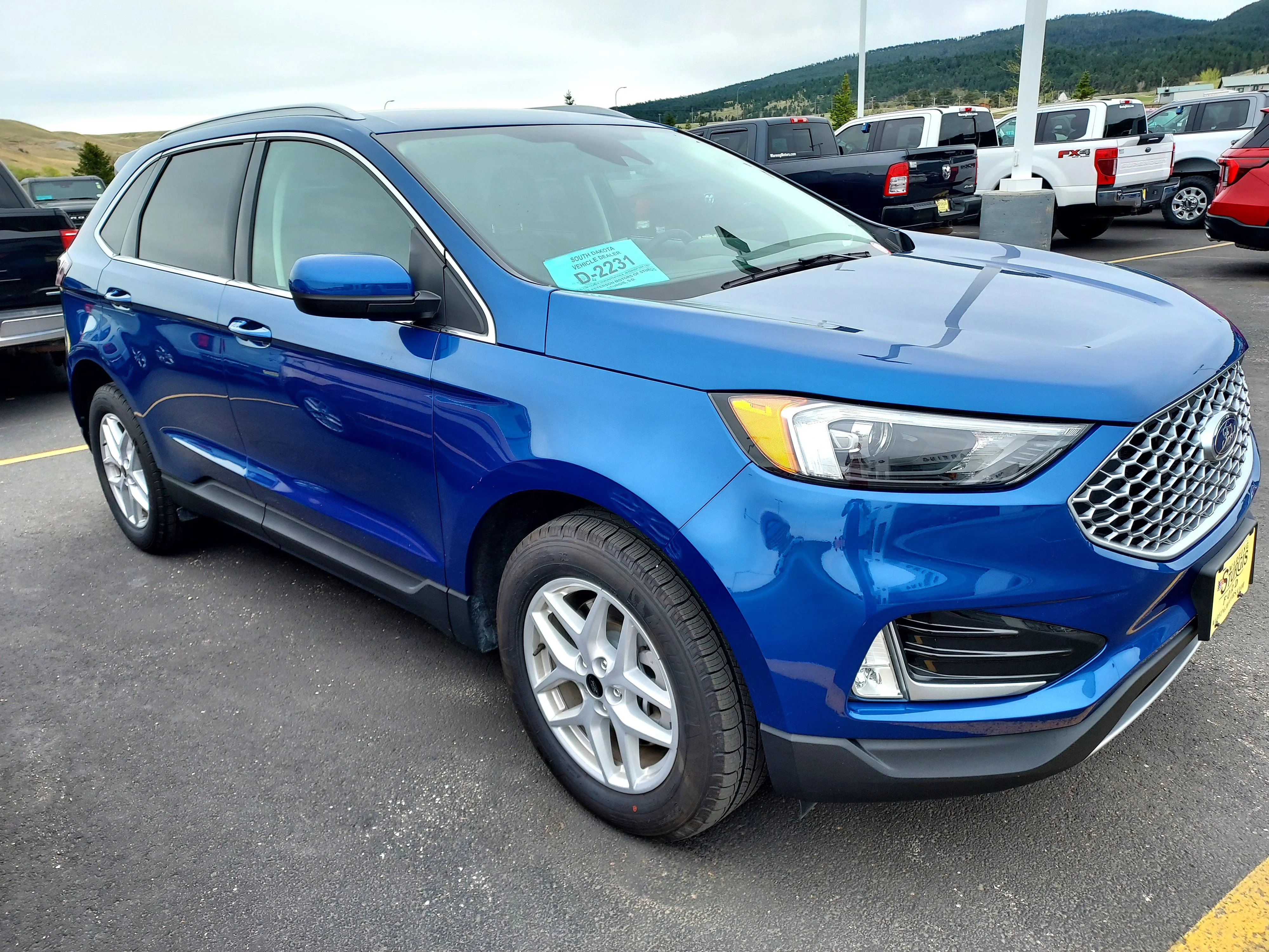 Used 2024 Blue Ford SEL image 10