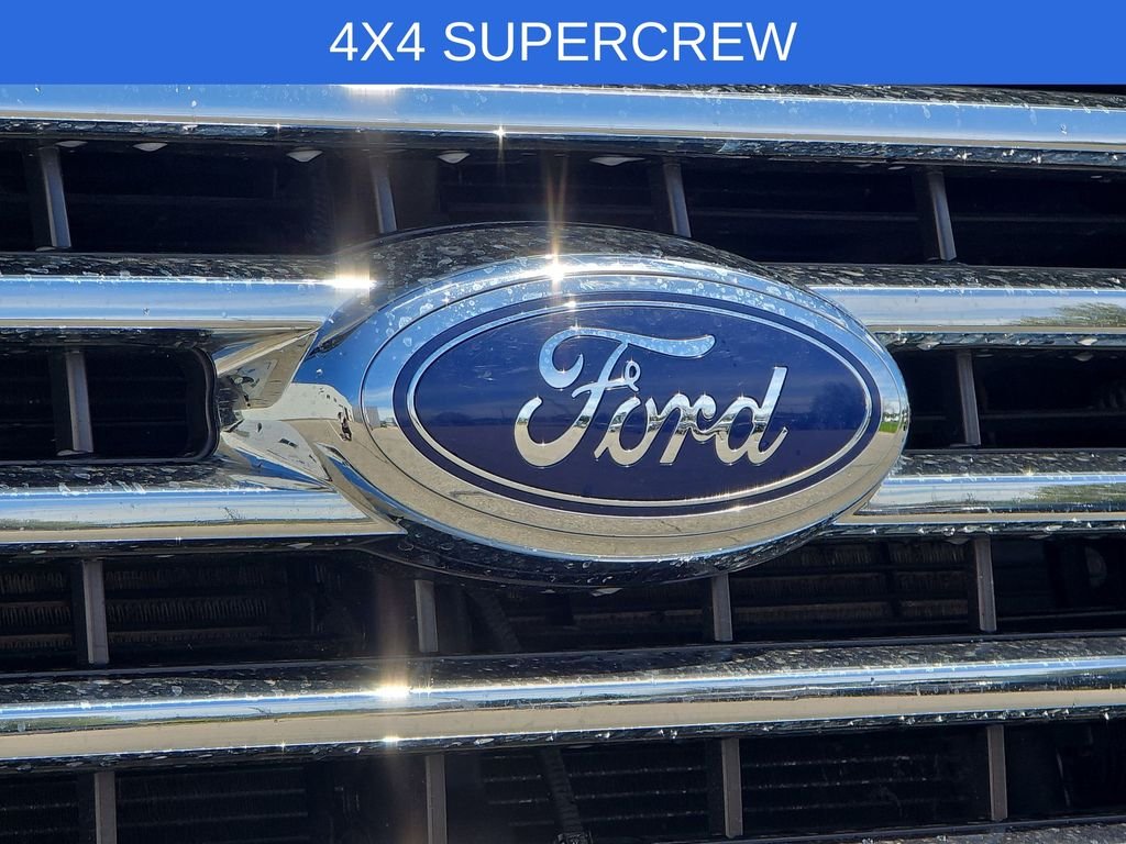 Used 2015  Ford XLT image 32