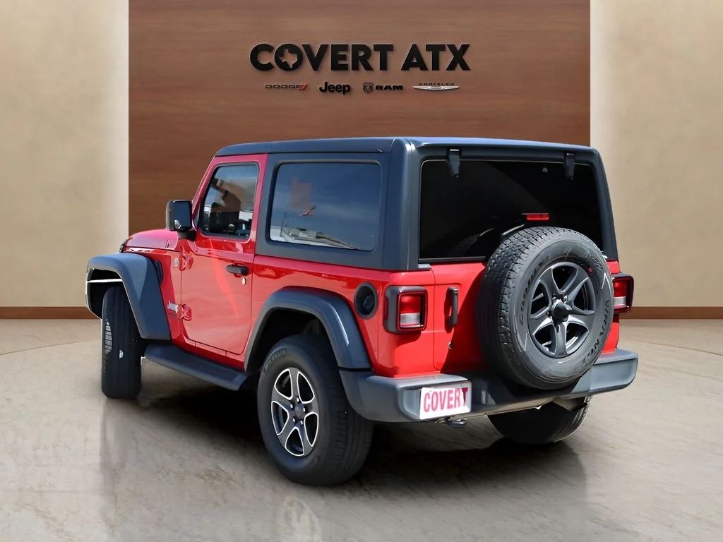 Used 2020 Red Jeep Sport S image 3