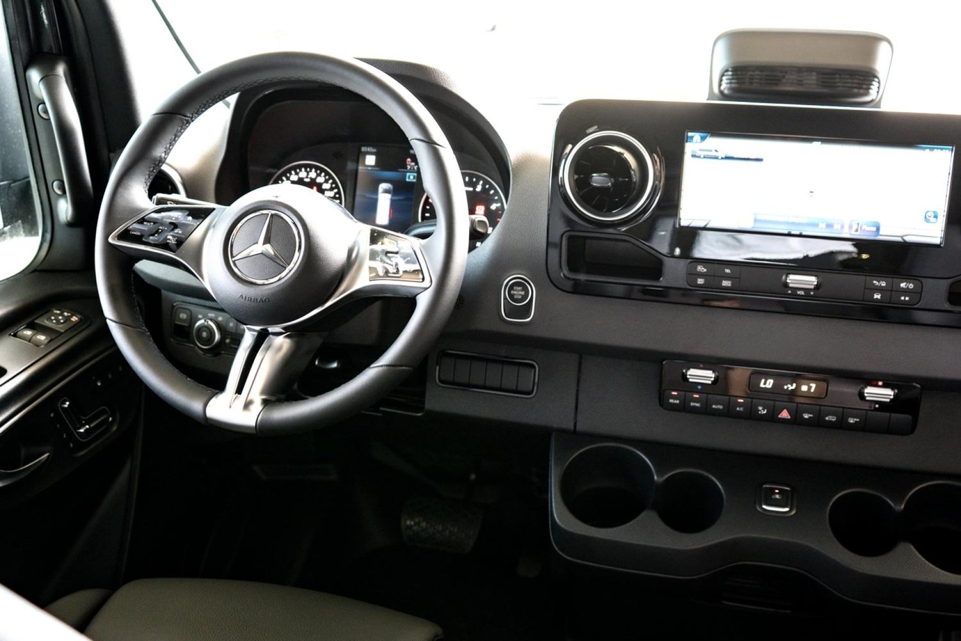 2025 Mercedes-Benz Sprinter Cargo Van Base - Photo 52