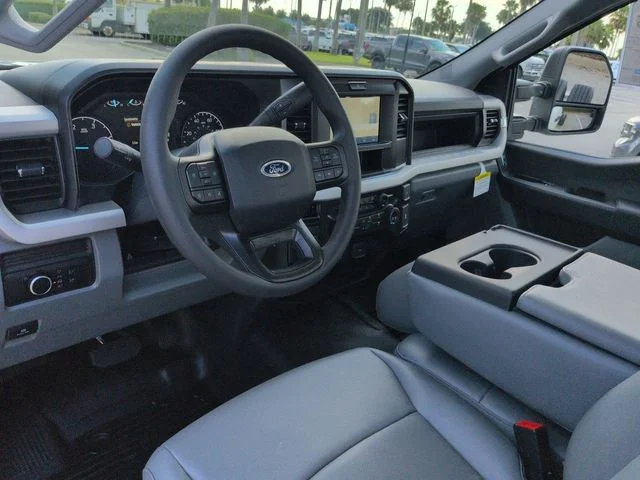 New 2026 Oxford White Ford F-450® XL image 16
