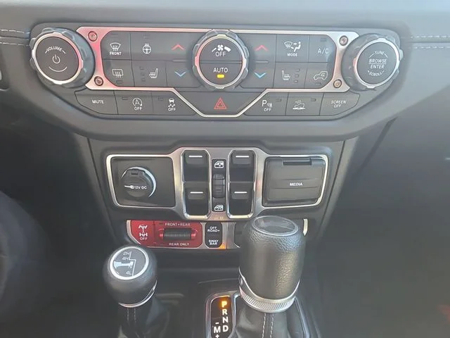 Used 2024 Gray Jeep Rubicon image 24