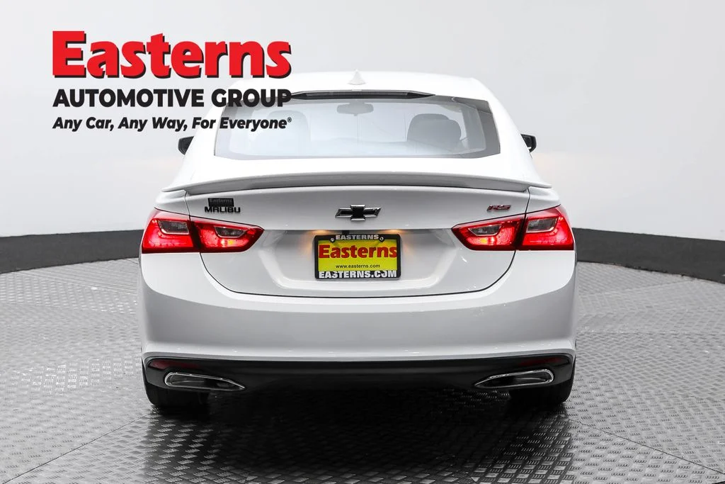 Used 2022 White Chevrolet RS image 6