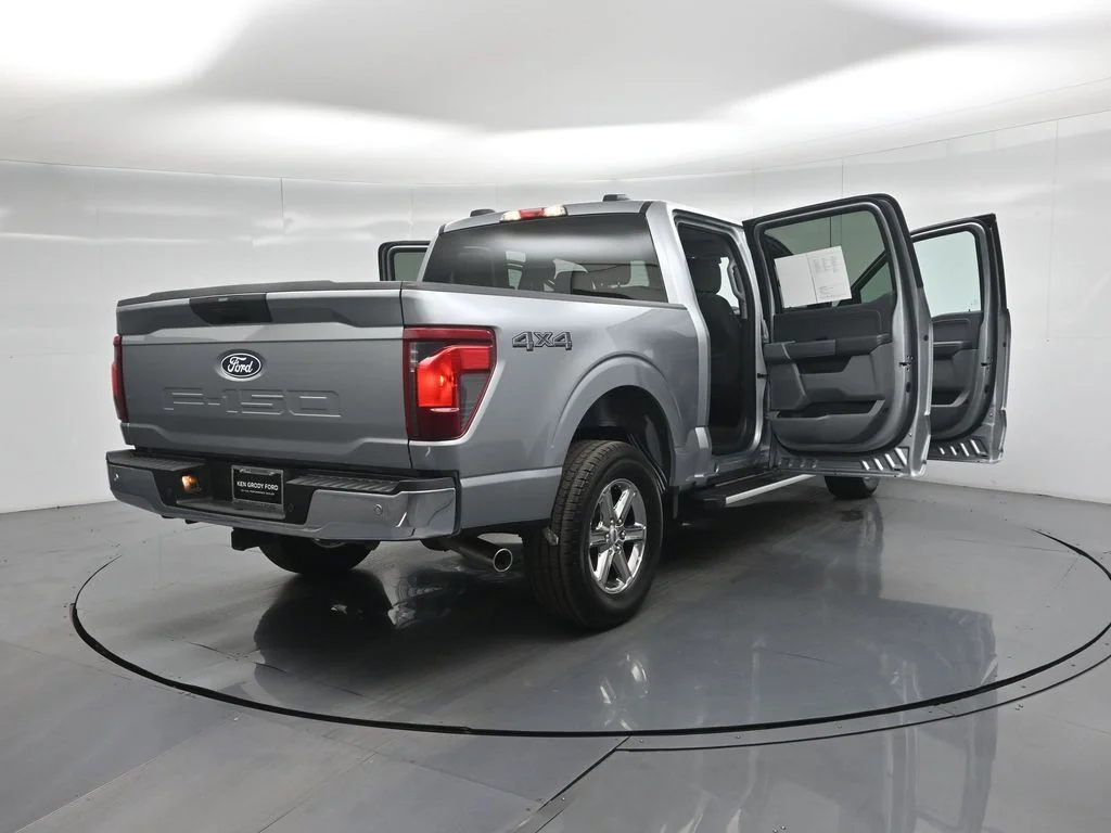 Certified Used 2025 Silver Ford XLT image 6