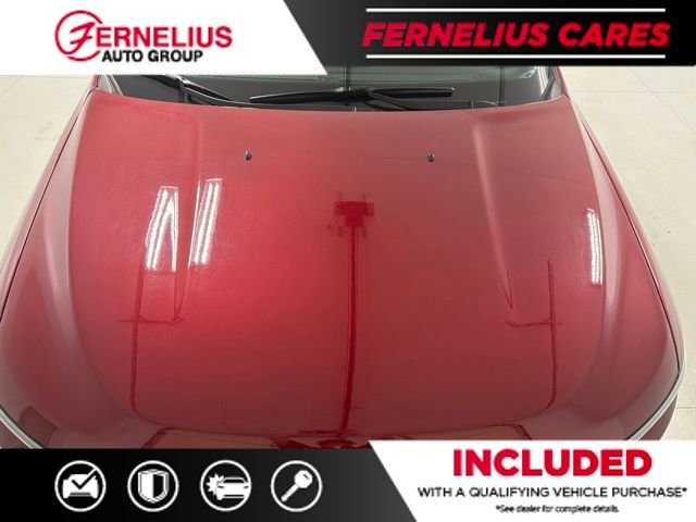 Used 2021 Red Jeep Latitude Lux image 10
