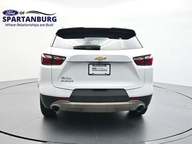 Used 2022 Summit White Chevrolet LT image 5