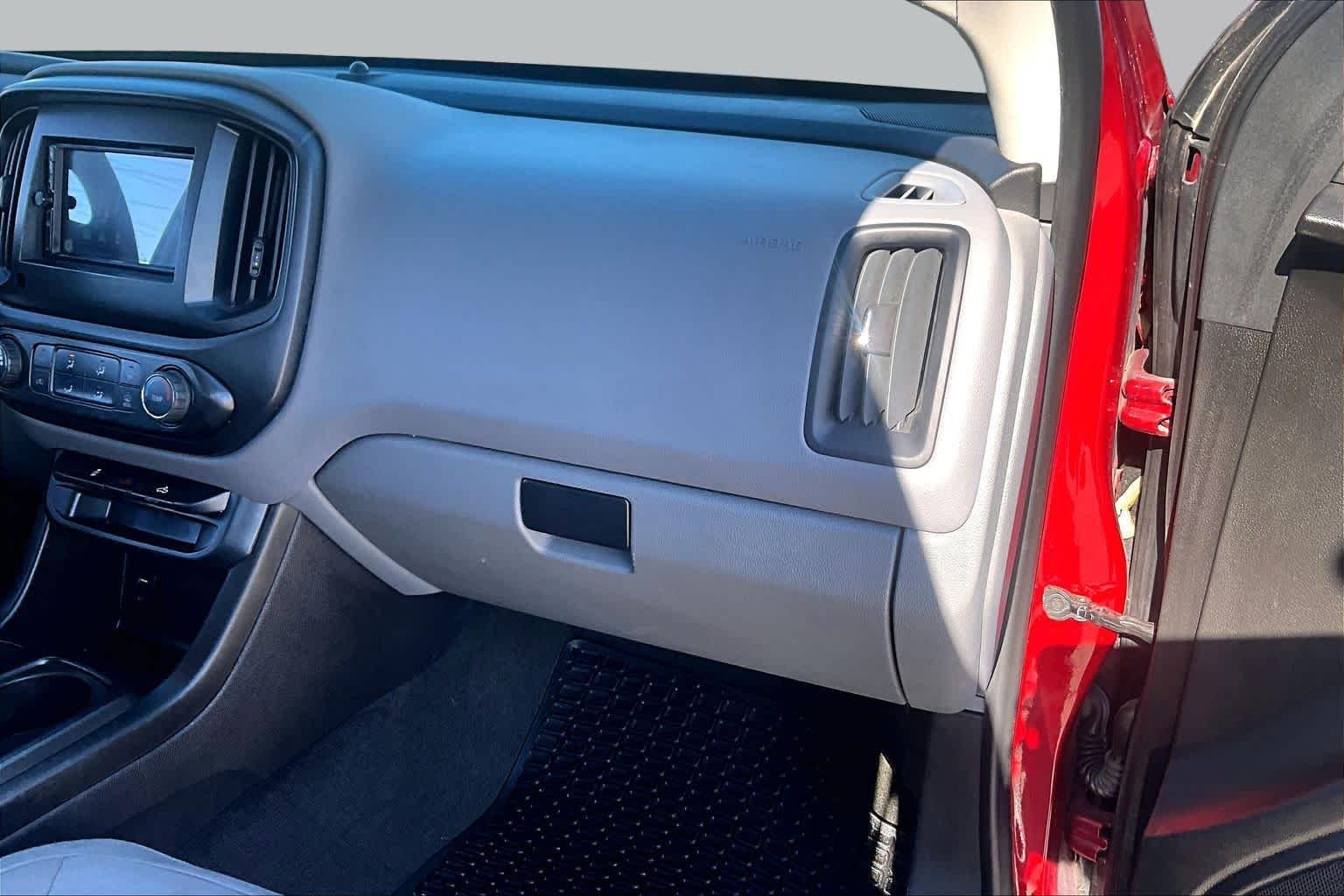 Used 2016 Copper Red Metallic GMC 2WD image 19