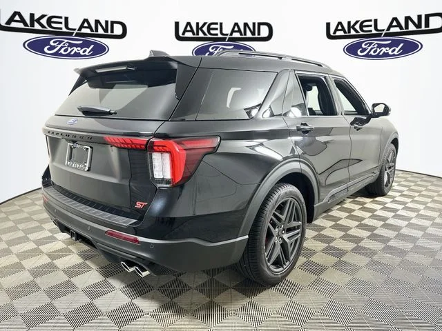 New 2026 Black Ford ST image 3