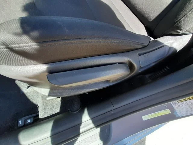 Used 2019 Gray Hyundai SE image 34
