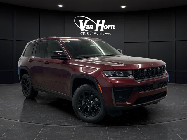 New 2026 Velvet Red Pearl-Coat Exterior Paint Jeep Altitude image 1