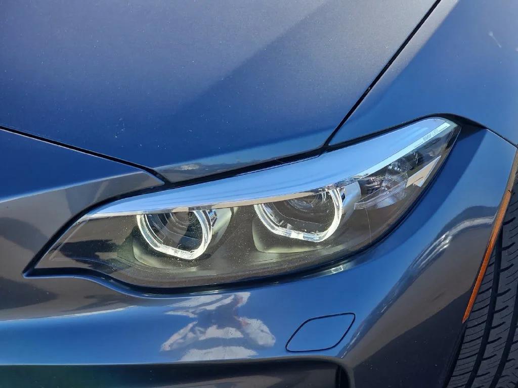 Used 2018 Gray BMW Base image 32