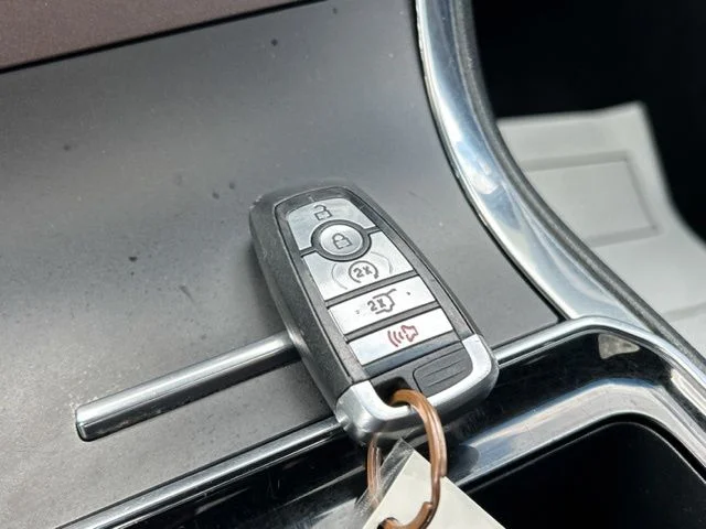 Used 2020  Ford Titanium image 49