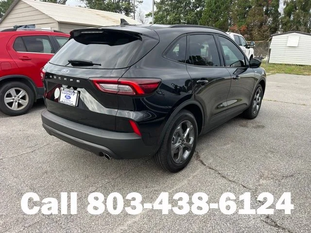 Used 2025 Agate Black Metallic Ford ST-Line image 2