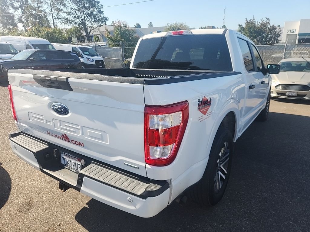 Used 2023 White Ford XL image 12