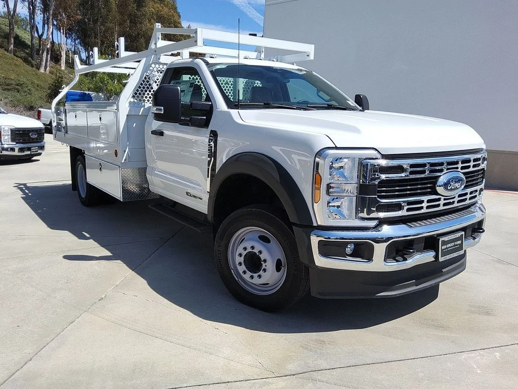 2025 Ford F-550 XL Regular Cab 169-In DRW's photo
