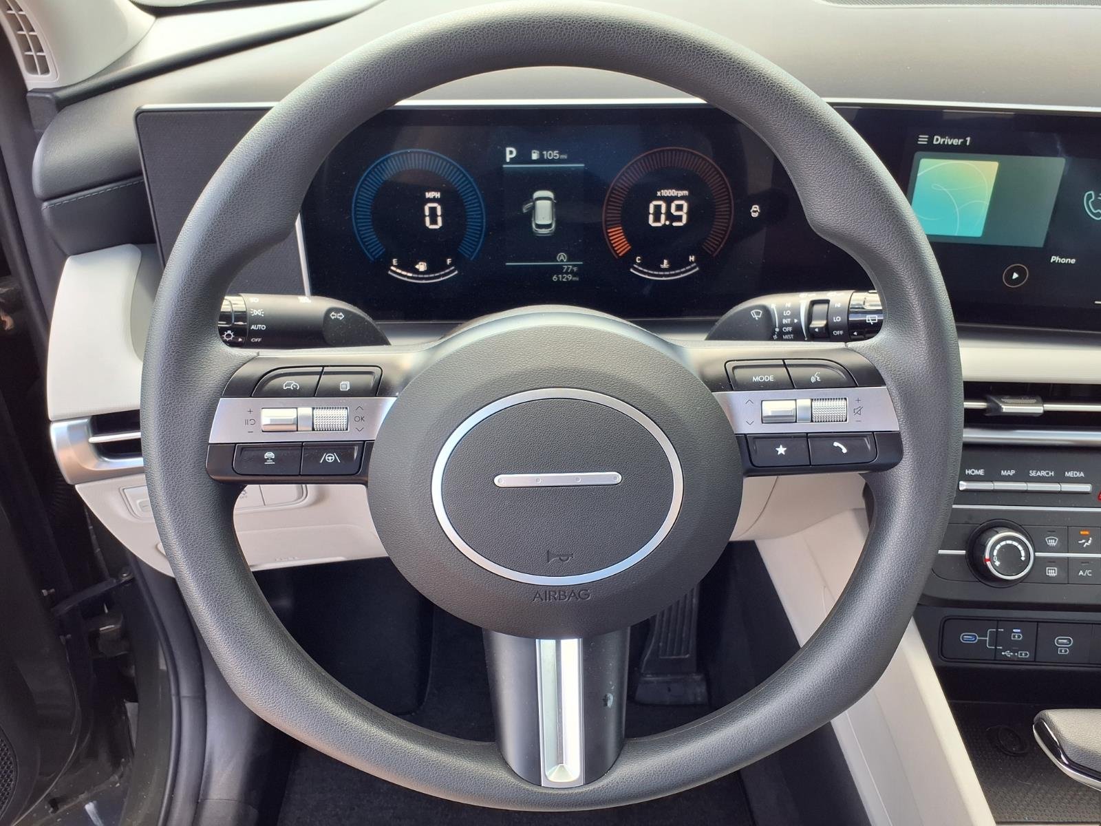 Certified Used 2025 Green Hyundai SE image 6