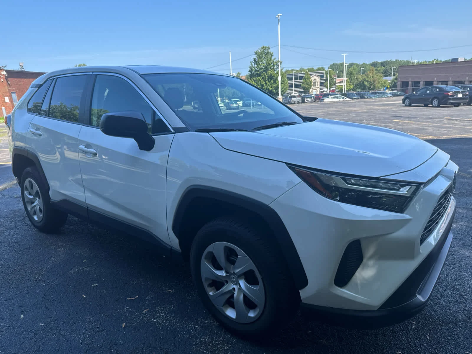 Used 2025 Ice Cap Toyota LE image 13