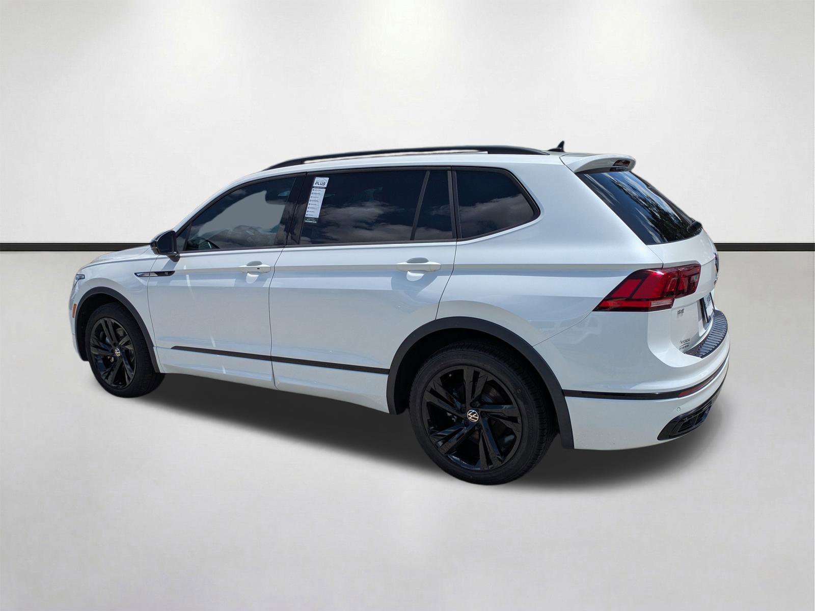 2023 Volkswagen Tiguan SE R-LINE BLACK - Photo 7
