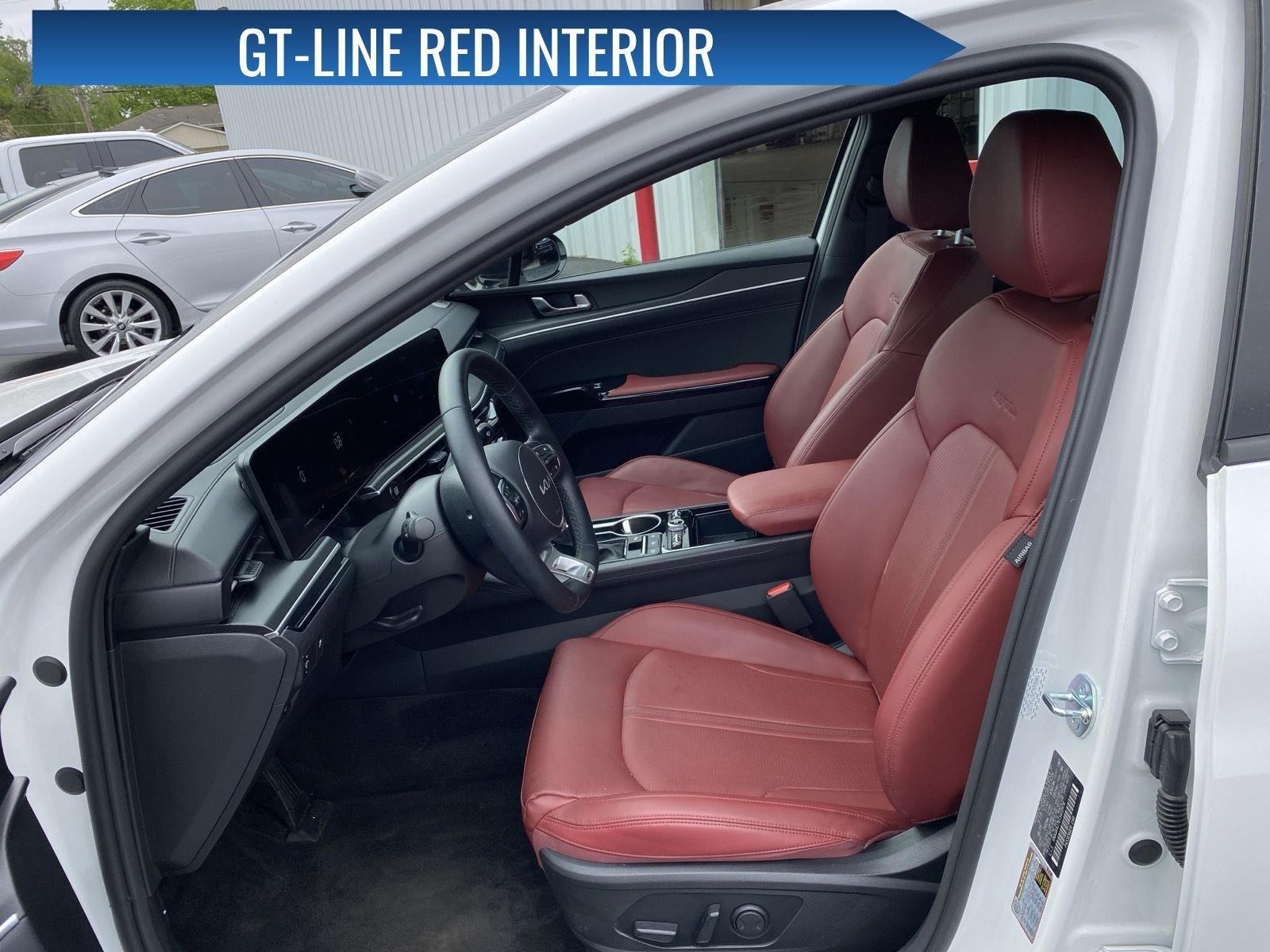Used 2026 Snow White Pearl Kia GT-Line image 11