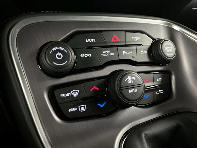 2017 Dodge Challenger Scat Pack - Photo 21