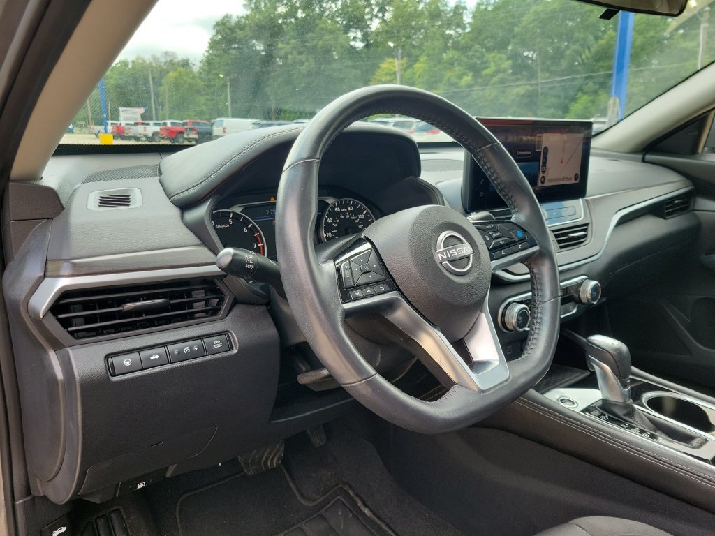 Used 2023 Gray Nissan 2.5 SV image 20