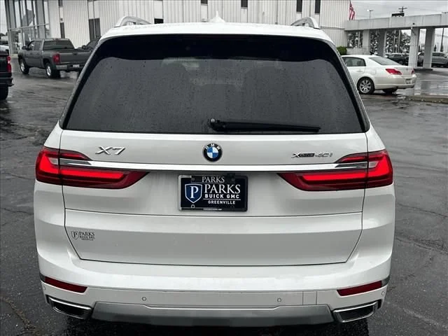 2021 BMW X7 40i - Photo 10