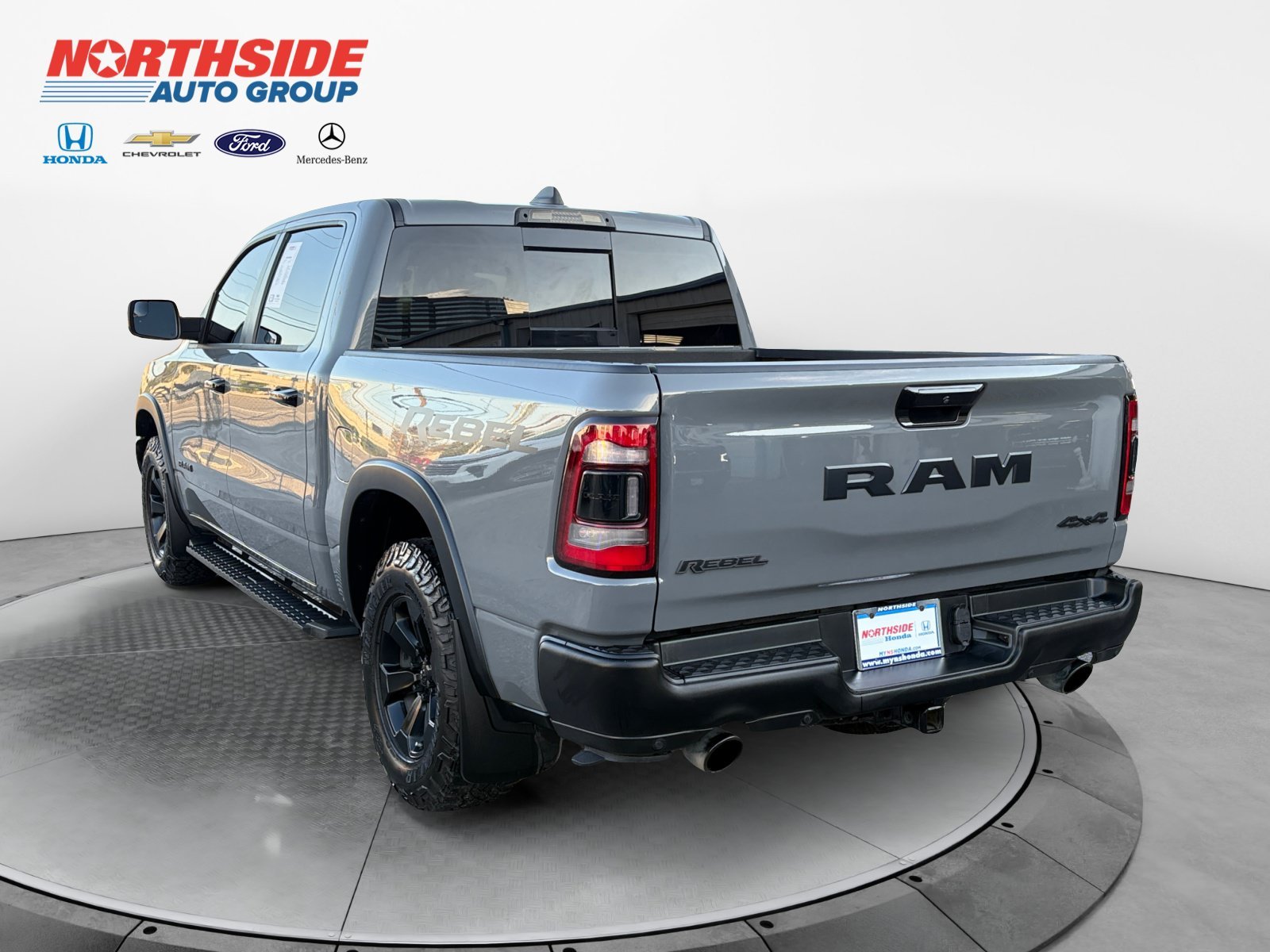Used 2023 Ceramic Gray Clearcoat Ram Rebel image 5