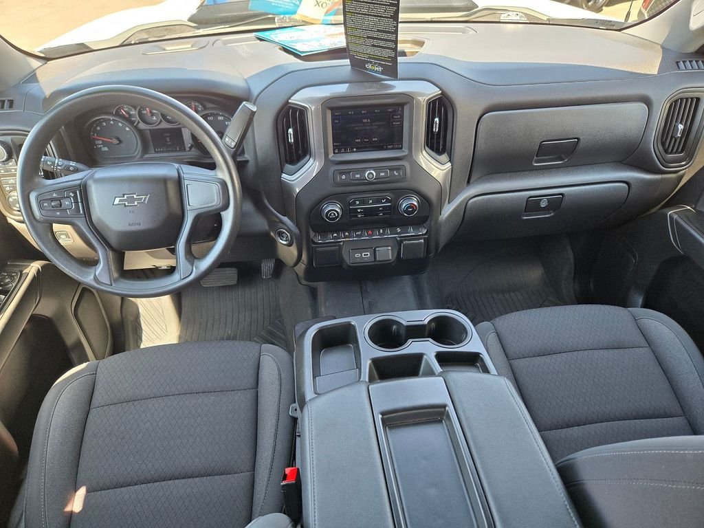 Used 2025 White Chevrolet Custom Trail Boss image 9