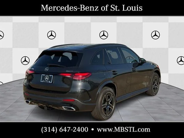 New 2027 Graphite Grey Metallic Mercedes-Benz GLC 300 image 3
