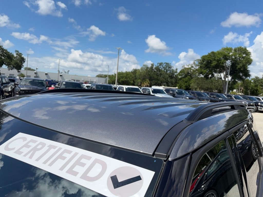 2022 Ford Explorer ST - Photo 11