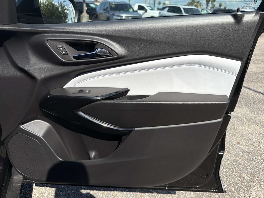 New 2026 Mosaic Black Metallic Chevrolet LT image 13