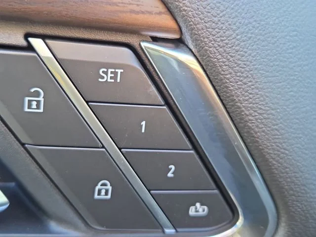 2026 GMC Sierra 1500 SLT - Photo 11