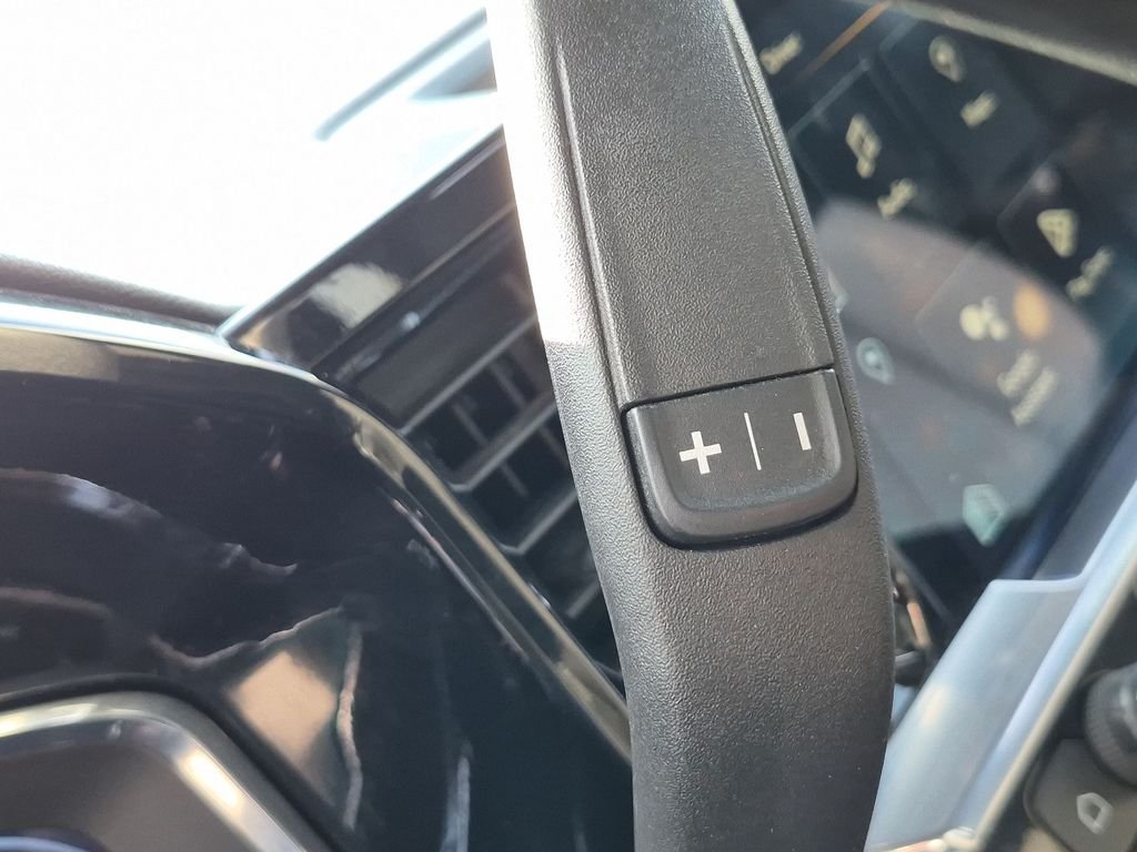 2023 Chevrolet Silverado 1500 LT - Photo 24