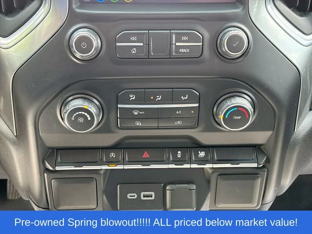 Used 2020 Black Chevrolet LT image 25