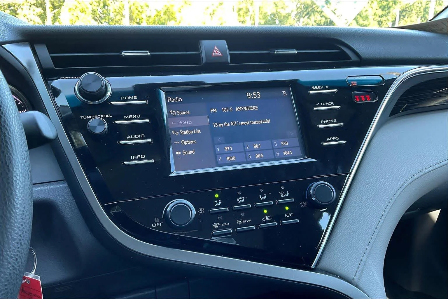 Used 2018 Predawn Gray Mica Toyota LE image 31