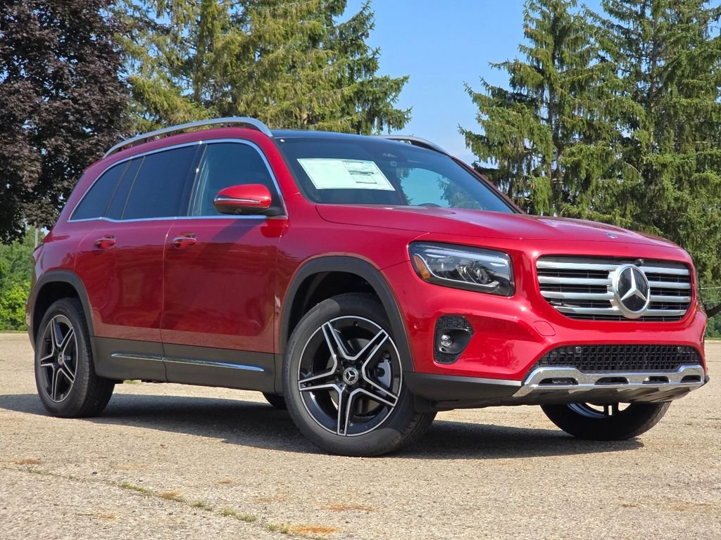 New 2026 MANUFAKTUR Patagonia Red Metallic Mercedes-Benz GLB 250 image 1