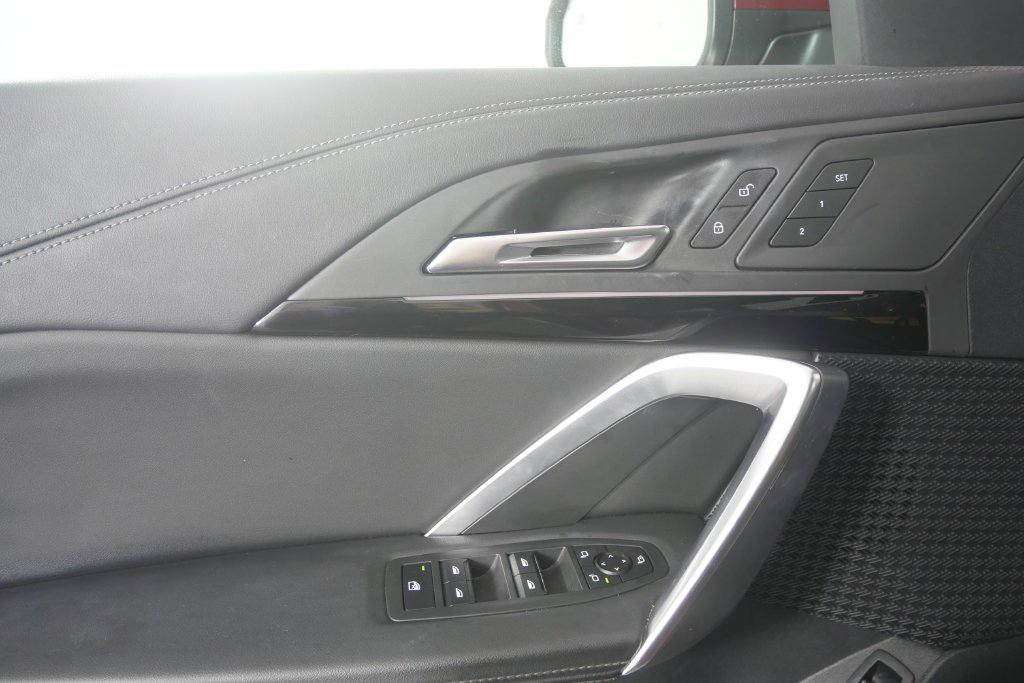 Certified Used 2026 Red Metallic BMW xDrive28i image 9